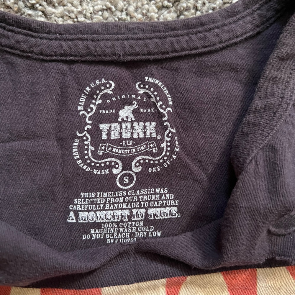 Vintage Style Wu-Tang Clan Graphic Tee Distressed Black Hip Hop Shirt Size Small - Picture 2 of 3